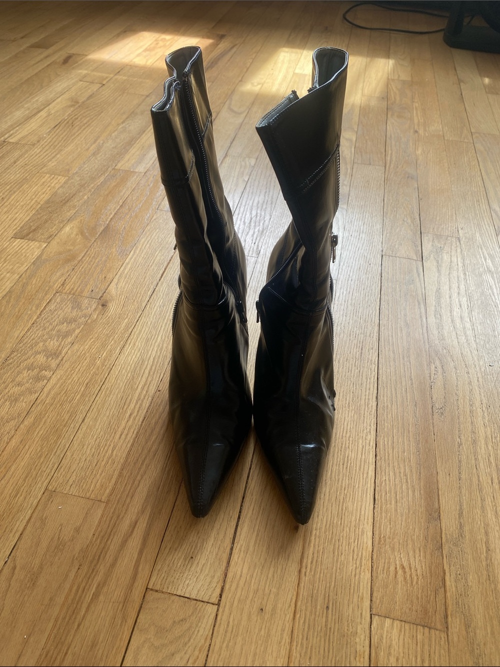 Paprika Black Pointed Toe Heeled Boots